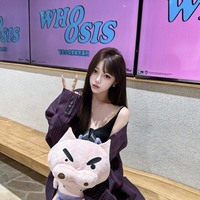 迪丽等一束光