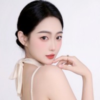方圆唱歌的